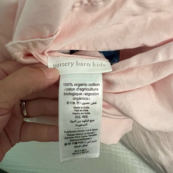 Pottery Barn Kids Super Soft Organic Sateen Duvet Cover, light pink, Full/Queen. - Picture 3 of 3